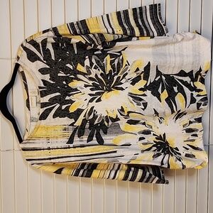 Chicos Easywear Womens Blouse Top Size PETITE Yellow & Black Floral 3/4 Sleeve